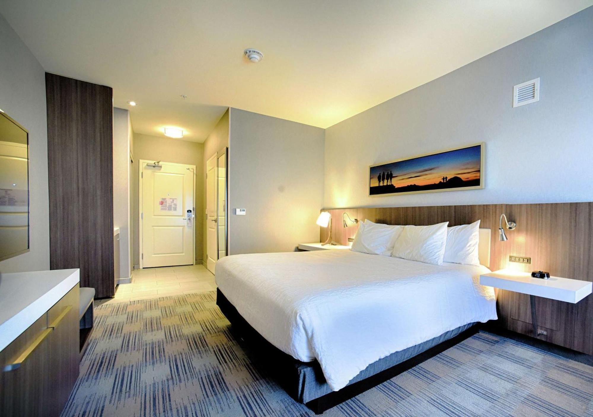Hilton Garden Inn Santa Barbara/Goleta Eksteriør billede