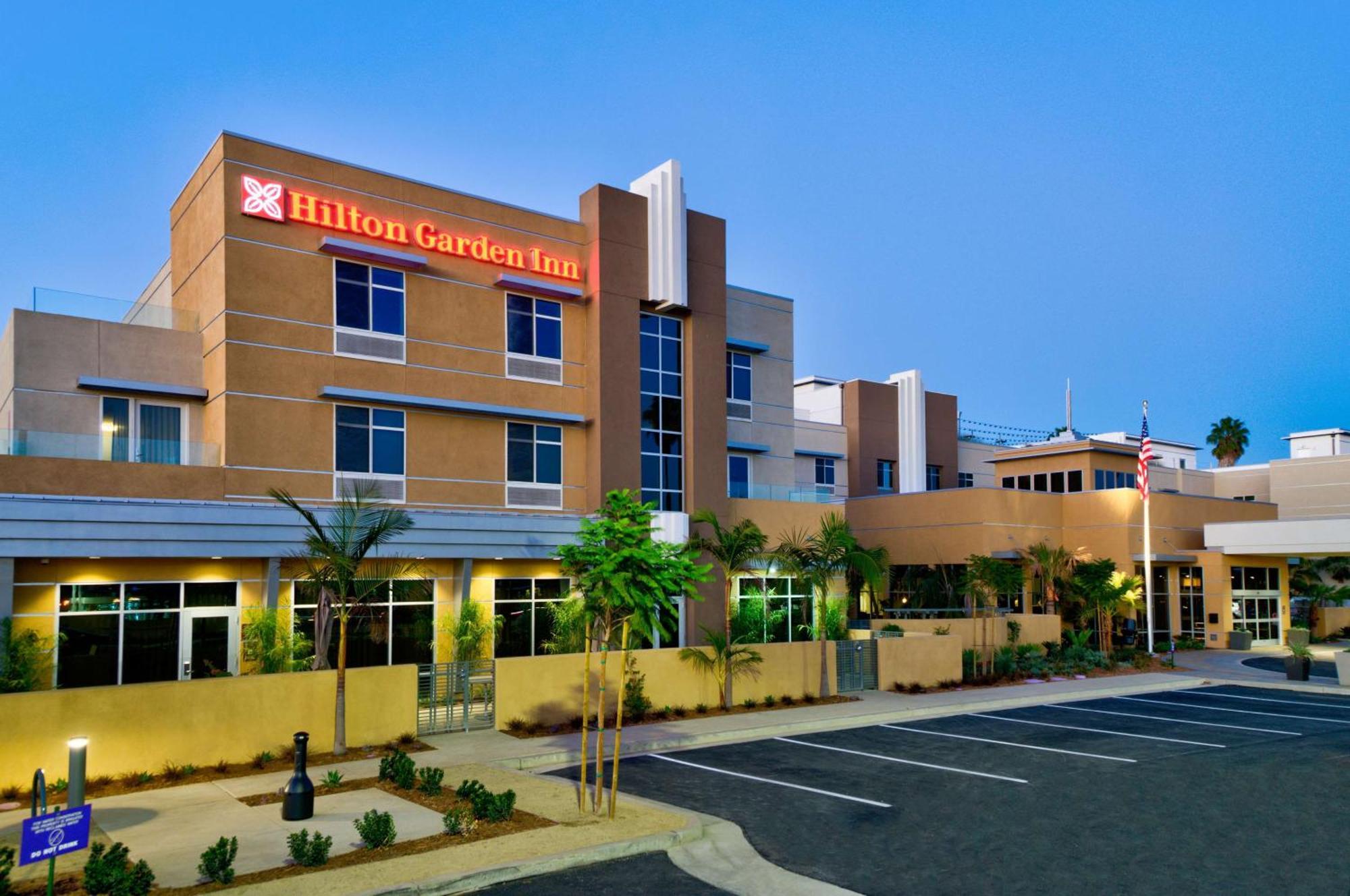 Hilton Garden Inn Santa Barbara/Goleta Eksteriør billede